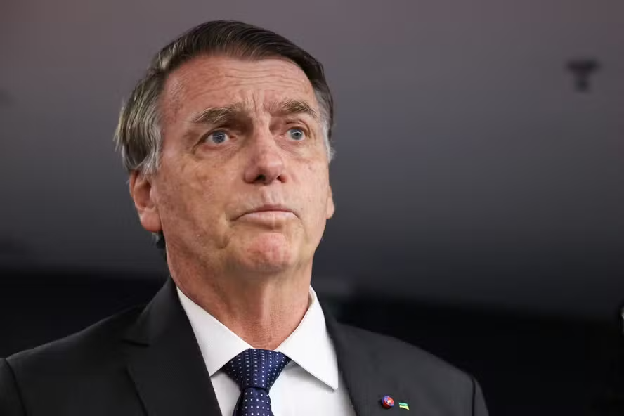 Com Bolsonaro preso, oposição anuncia obstrução na Câmara e no Senado